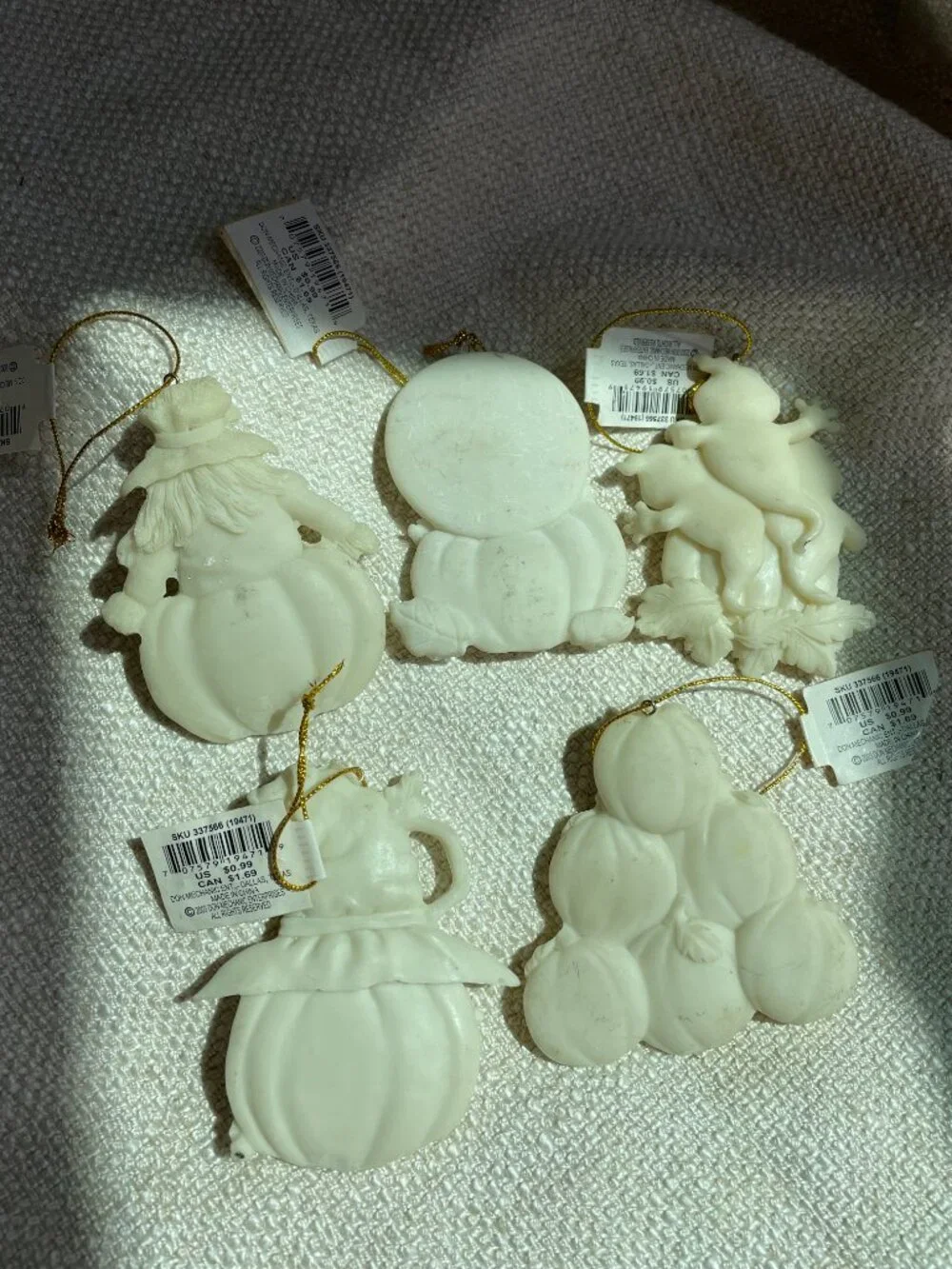 (5) Vintage Halloween Witch Cat Ghost Pumpkin Resin Ornaments NWT Lot